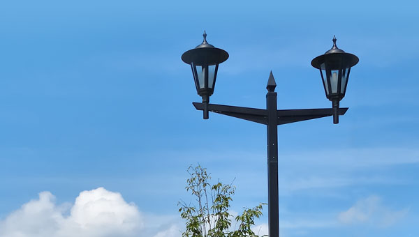 街路灯・防犯灯・庭園灯工事 株式会社リードエレテック